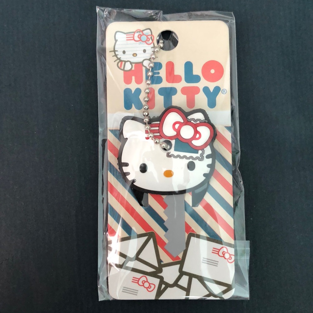 Hello Kitty Key Cap